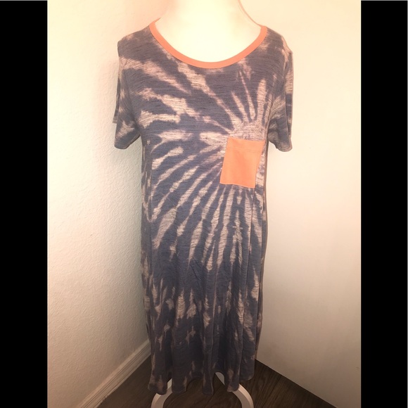 LuLaRoe Dresses & Skirts - LULAROE “Carly” Tie Dyed dress!